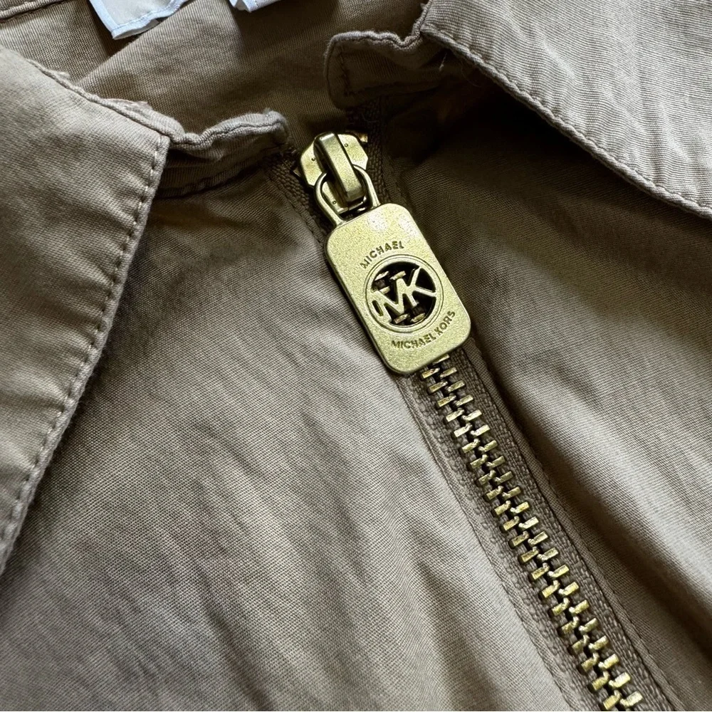 Women's Michael Kors Tan Khaki Half Zip-Up Shirt, Size Medium, Button Sleeves